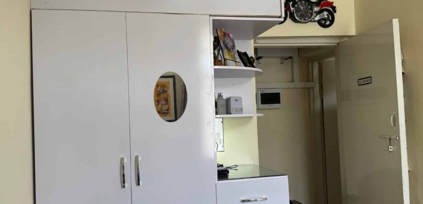 🏡 Askari 1 Rawalpindi – Spacious 3-Bedroom Flat for Sale (2nd/Top Floor)